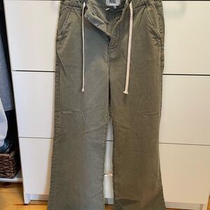 PAIGE Carly Pants Vintage Ivy Green